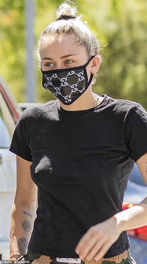 miley cyrus gucci face mask